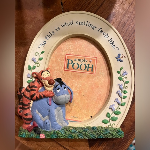 Simply Pooh Frame - Picture 1 of 6